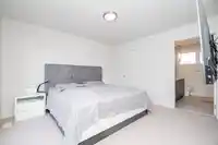 5518 OAK STREET - thumbnail 22