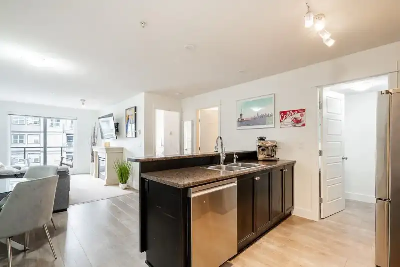 321 30525 CARDINAL AVENUE - photo 4 of 28