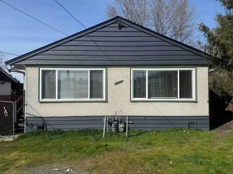 12893 114A AVENUE - photo 1 of 11