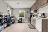 46028 KING AVENUE - thumbnail 11