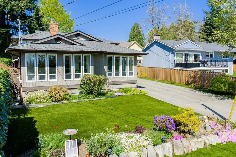 12923 14A AVENUE - photo 1 of 40