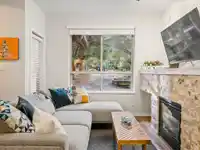 7 4385 NORTHLANDS BOULEVARD - thumbnail 3