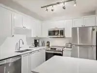 7 4385 NORTHLANDS BOULEVARD - thumbnail 7
