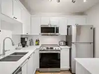 7 4385 NORTHLANDS BOULEVARD - thumbnail 8