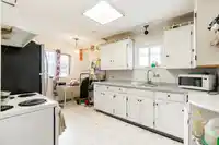 3163 RUPERT STREET - thumbnail 6