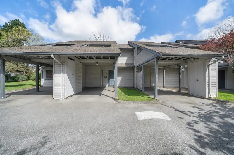 8 7300 LEDWAY ROAD - photo 1 of 27