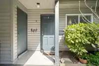 8 7300 LEDWAY ROAD - thumbnail 2