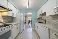 8 7300 LEDWAY ROAD - thumbnail 14