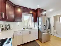 7377 STRIDE AVENUE - thumbnail 12