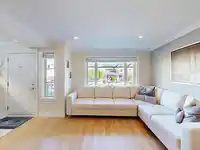7377 STRIDE AVENUE - thumbnail 6