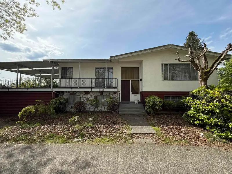 3660 E 22ND AVENUE - photo 1 of 6