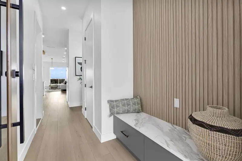 101 16702 16A AVENUE - photo 3 of 34