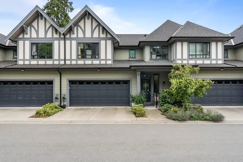 153 3500 BURKE VILLAGE PROMENADE - photo 1 of 37