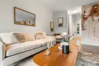 153 3500 BURKE VILLAGE PROMENADE - thumbnail 3