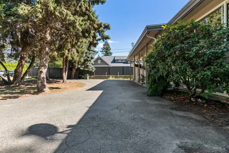 44850 KEITH WILSON ROAD - photo 4 of 17