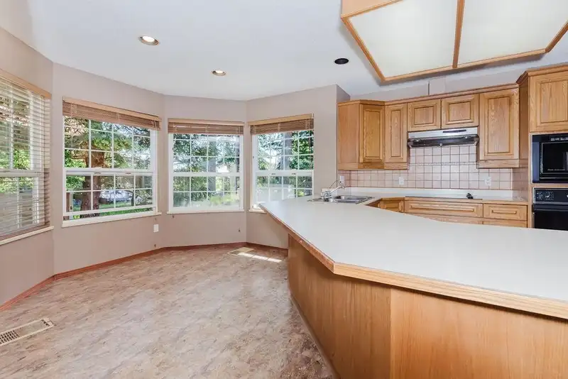 8094 ALDERWOOD ROAD - photo 4 of 21