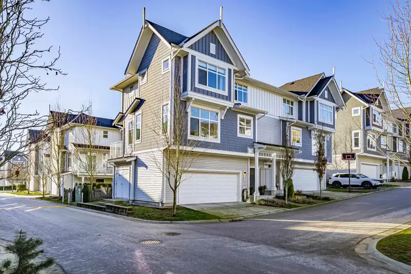 1101 11295 PAZARENA PLACE - photo 1 of 40