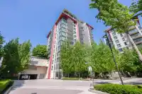 709 7368 GOLLNER AVENUE - thumbnail 1
