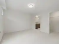 7891 OAK STREET - thumbnail 13