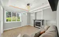 3034 KINGS AVENUE - thumbnail 2