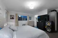 12460 JENSEN DRIVE - thumbnail 31