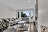 6748 123A STREET - thumbnail 4