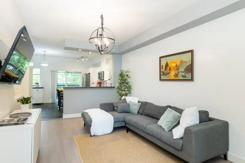 81 19932 70 AVENUE - photo 4 of 22