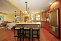 3205 BEACH AVENUE - thumbnail 12