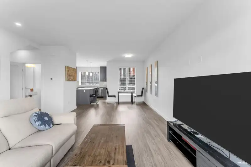 13 18887 72A AVENUE - photo 3 of 36