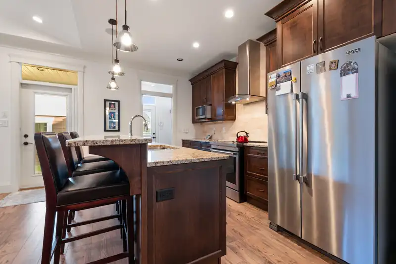 45218 NICOMEN CRESCENT - photo 4 of 32