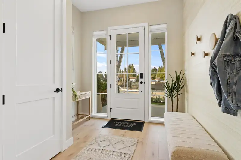 34694 MACEY AVENUE - photo 2 of 30