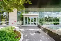 5103 3809 EVERGREEN PLACE - thumbnail 2