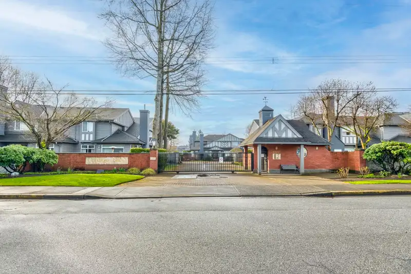 35 6100 WOODWARDS ROAD - photo 2 of 40