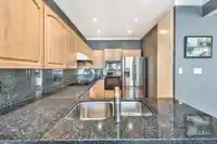 35 6100 WOODWARDS ROAD - thumbnail 17