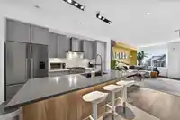 25 3535 PRINCETON AVENUE - thumbnail 11