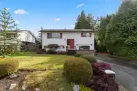 6180 181A STREET - thumbnail 2