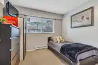 305 5419 201A STREET - thumbnail 16
