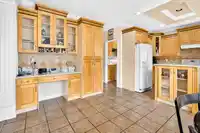 16688 63B AVENUE - thumbnail 12