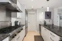 402 3355 CYPRESS PLACE - thumbnail 13