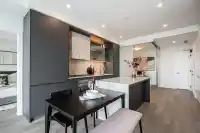 317 1342 JOHNSTON ROAD - thumbnail 2