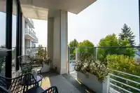 317 1342 JOHNSTON ROAD - thumbnail 7