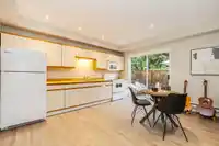 304 DARTMOOR DRIVE - thumbnail 24