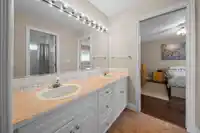 9015 207B STREET - thumbnail 31