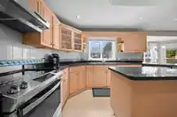 9015 207B STREET - thumbnail 7