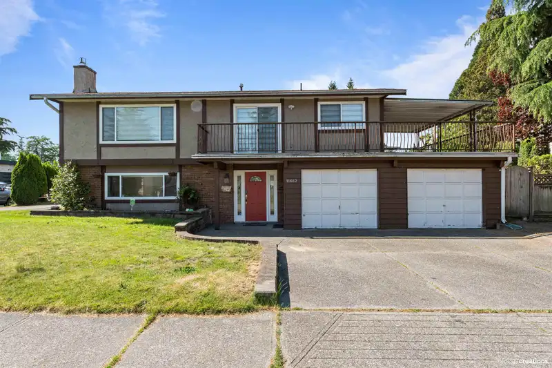 11662 89A AVENUE - photo 1 of 38