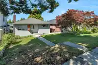 5755 DUMFRIES STREET - thumbnail 1