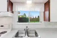 22641 BROWN AVENUE - thumbnail 11