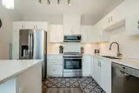 304 2225 HOLDOM AVENUE - thumbnail 13