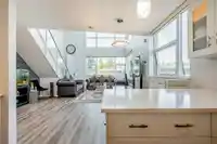 304 2225 HOLDOM AVENUE - thumbnail 15