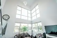 304 2225 HOLDOM AVENUE - thumbnail 8